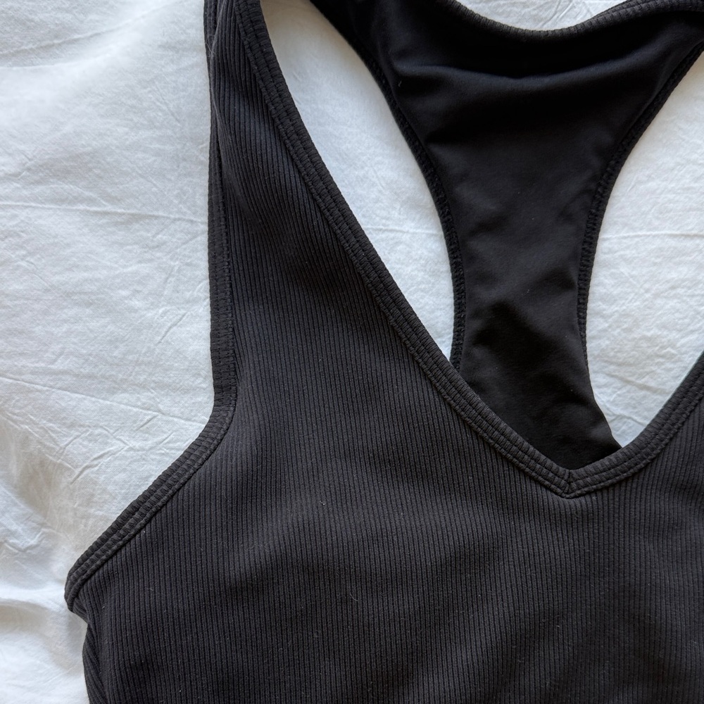 Black Ribbed Racerback Crop Tank Top - Picture 3 of 4